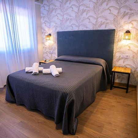 Complejo Roma Hotel อัลเดอานวยวา เดล กามิโน ภายนอก รูปภาพ